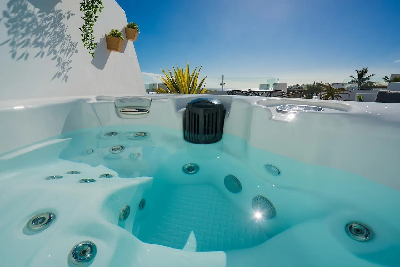 La Concha Boutique Apartments - Adults Only Arrecife  3*, Arrecife (Lanzarote)